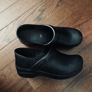 Dansko clog